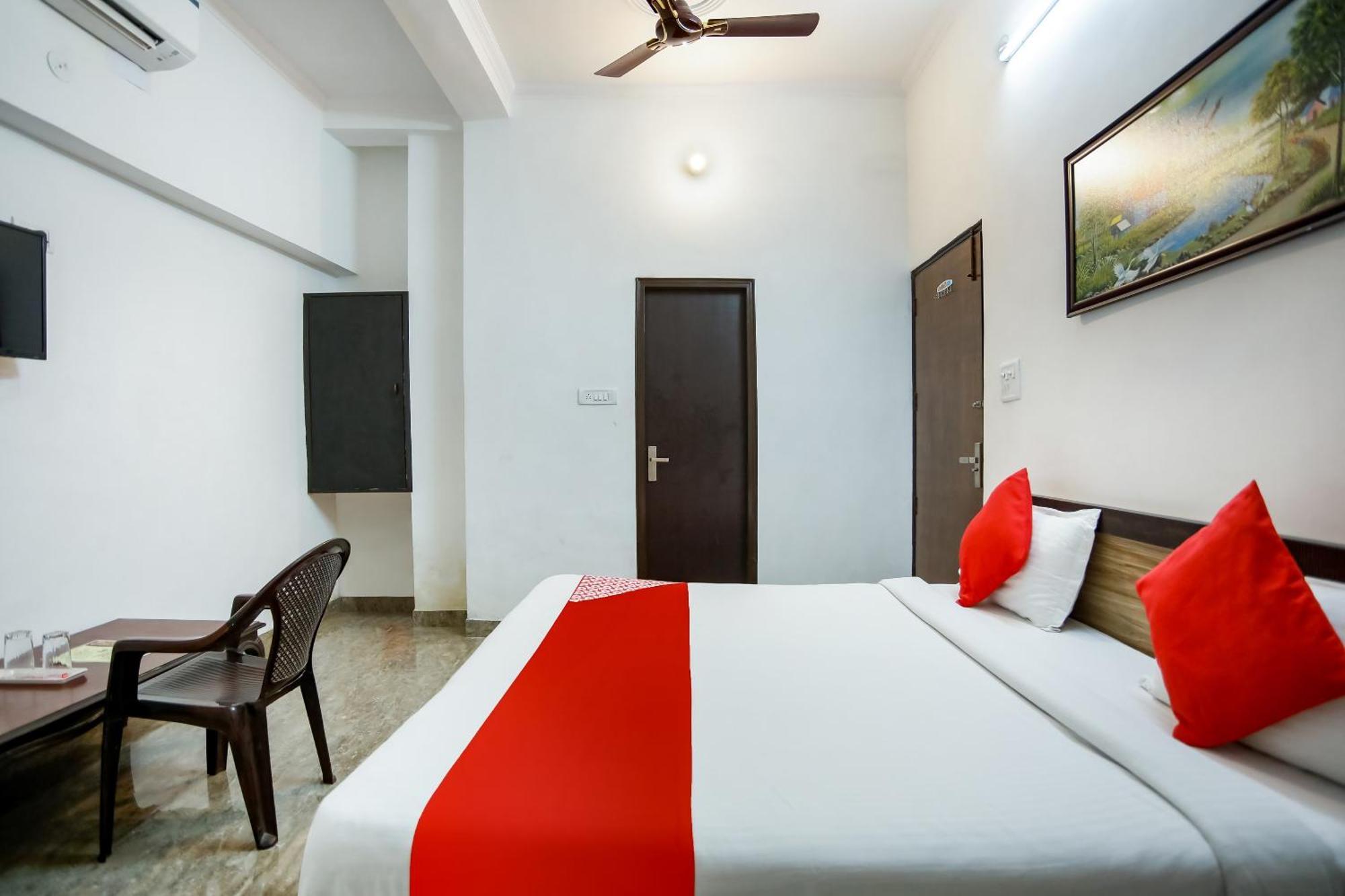 Hotel O Surya Inn New Delhi Luaran gambar